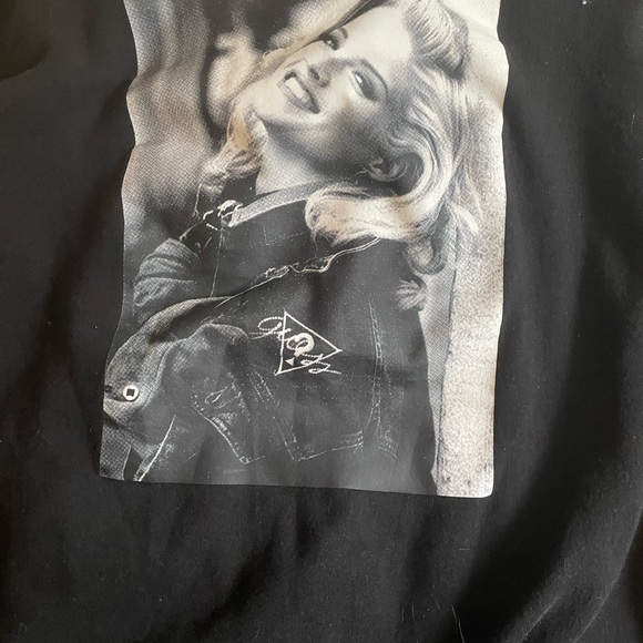 Guess Tyson Original Hoodie - Picture 3 of 5
